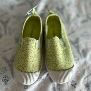 Slip on shoes